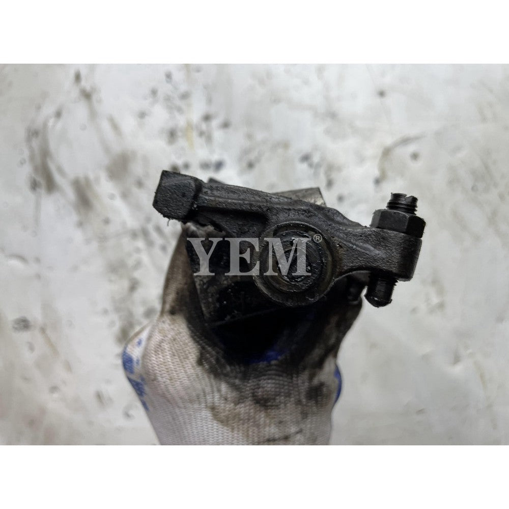 ROCKER ARM ASSY FOR KUBOTA D1302 DIESEL ENGINE For Kubota