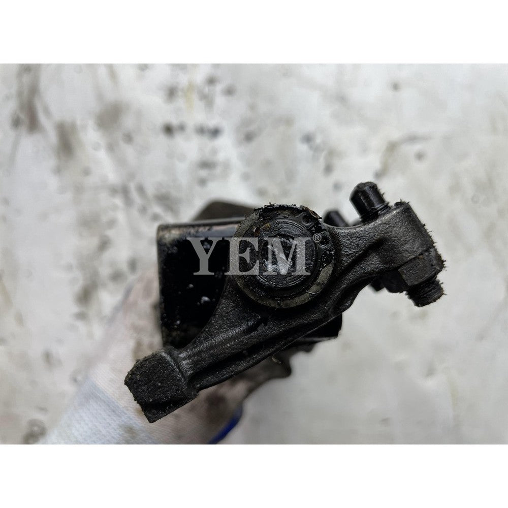 ROCKER ARM ASSY FOR KUBOTA D1302 DIESEL ENGINE For Kubota