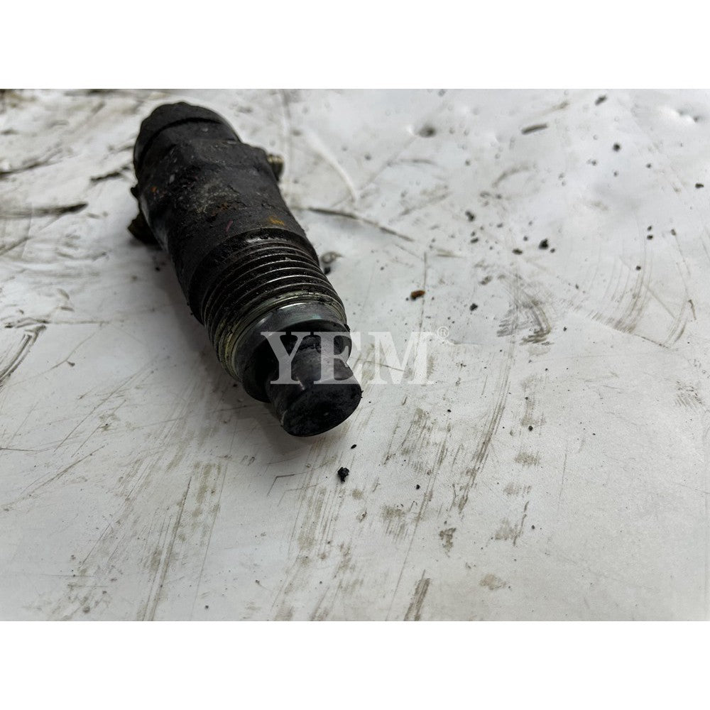 INJECTOR FOR KUBOTA D1302 DIESEL ENGINE For Kubota