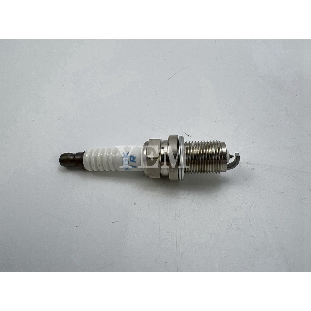 high quality For Kubota Excavator Engine Part Eg523-67710 Spark Plug For Kubota