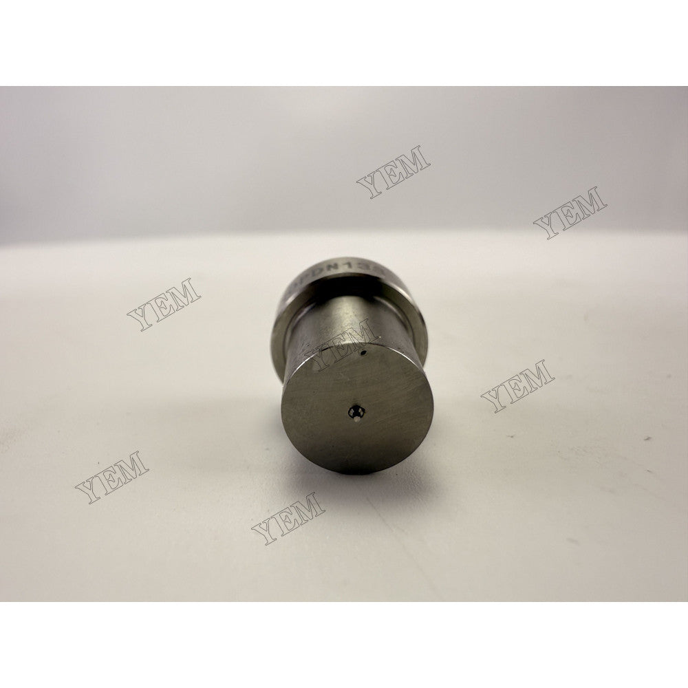 KUBOTA 16032-53610 PIECE NOZZLE For Kubota