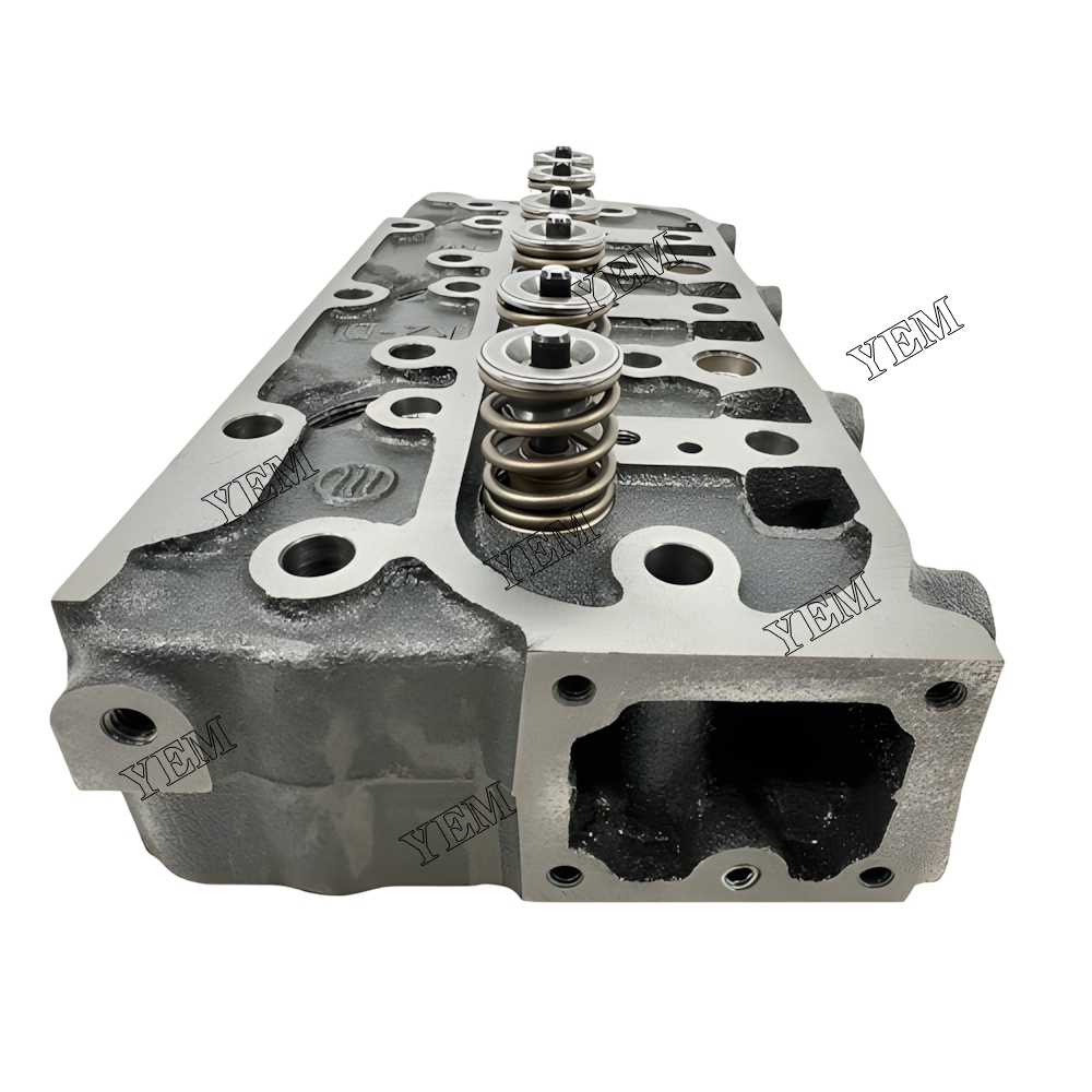 YEM Parts Cylinder Head Assy For Kubota D1005 Cams 216 excavator Engine For Kubota