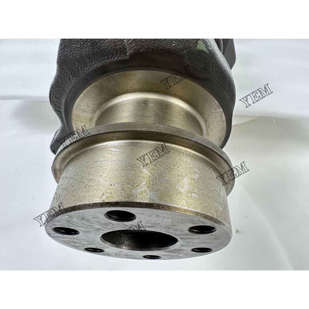 YEM Parts high quality 6D105 Crankshaft For Komatsu 6D105 Excavator Engine PC200-2 For Komatsu