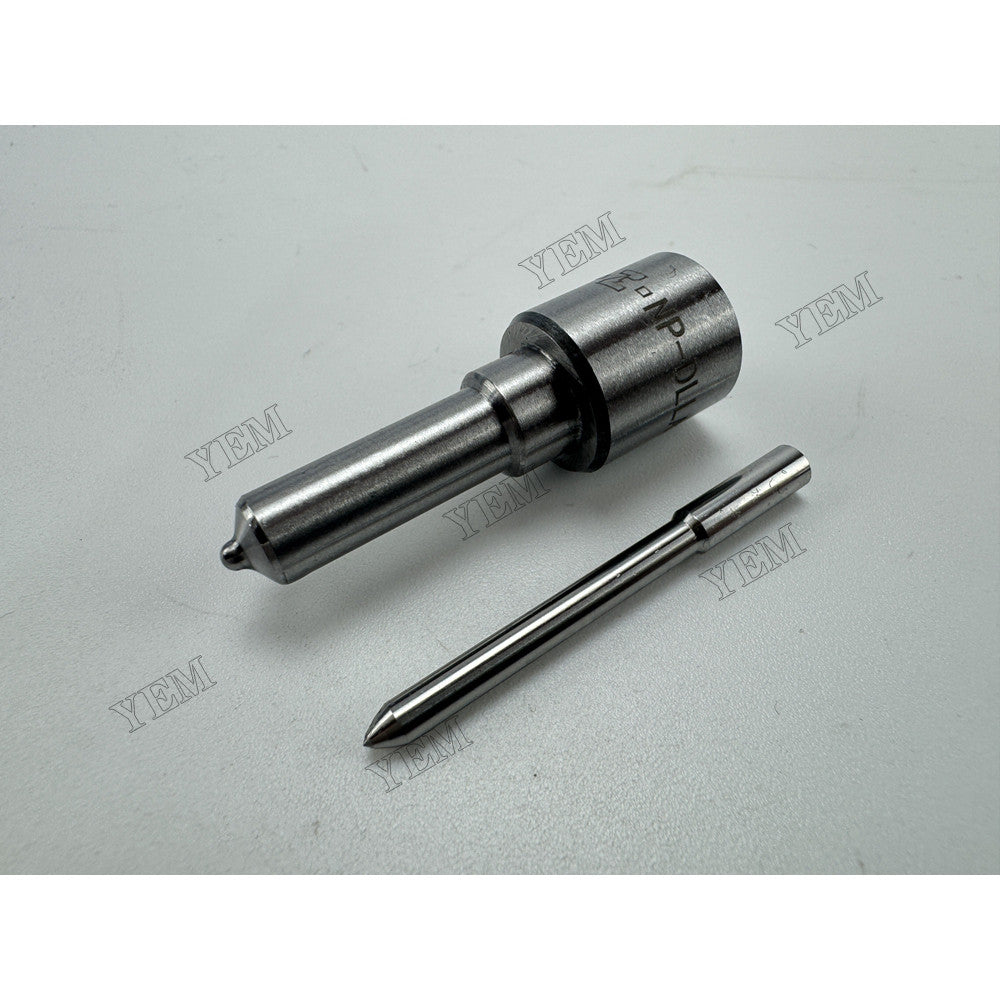 YEM Parts 4 pcs Injection Nozzle 105017-3820 105019-1970 for Kubota Engine For Kubota