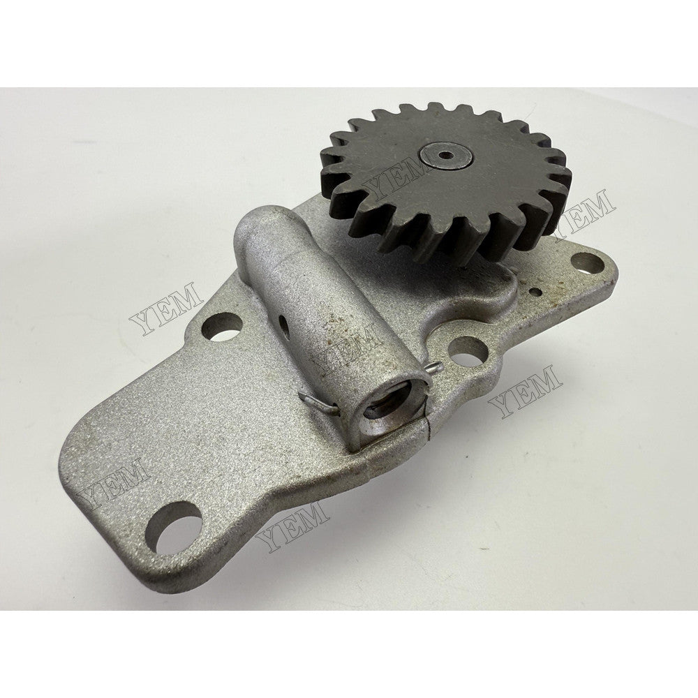YEM Parts Oil Pump C6204511100 for Cummins B3.3 Engine Spare Parts