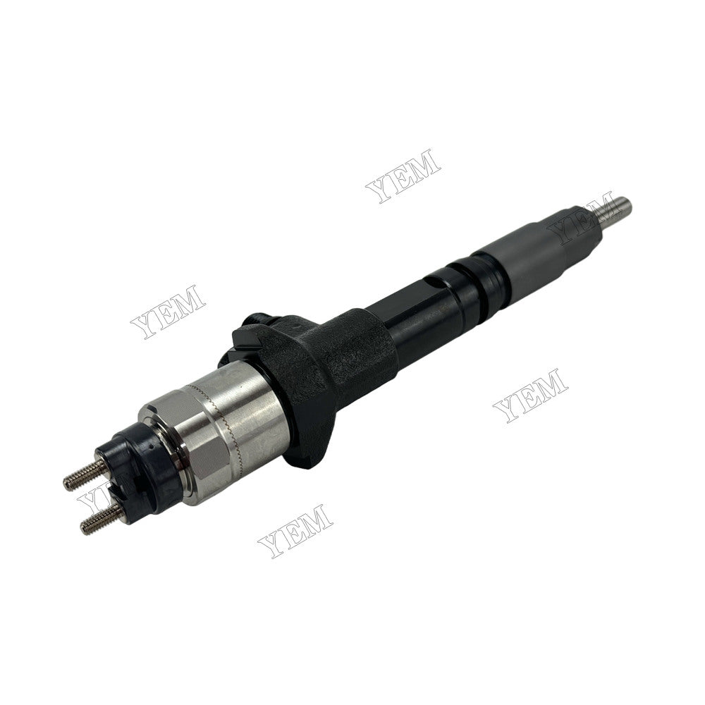 YEM Parts 4 pcs Injector 1J500-53054 for Kubota V3800 Engine For Kubota