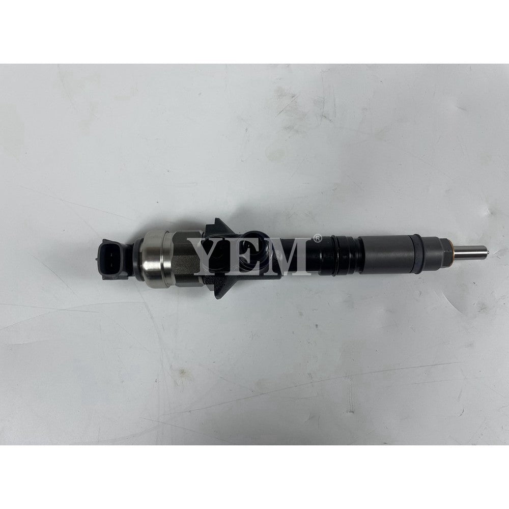 V3307 FUEL INJECTOR ASSY 1J770-53051 FOR KUBOTA DIESEL ENGINE PARTS For Kubota