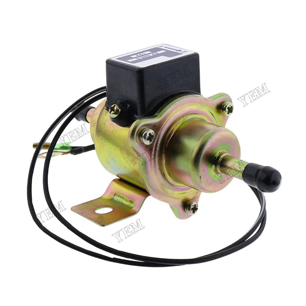 For Kubota Engine D722 DF1005 WG752 WG972 WG1005 Fuel Pump EG601-52030 EG601-52032 For Kubota