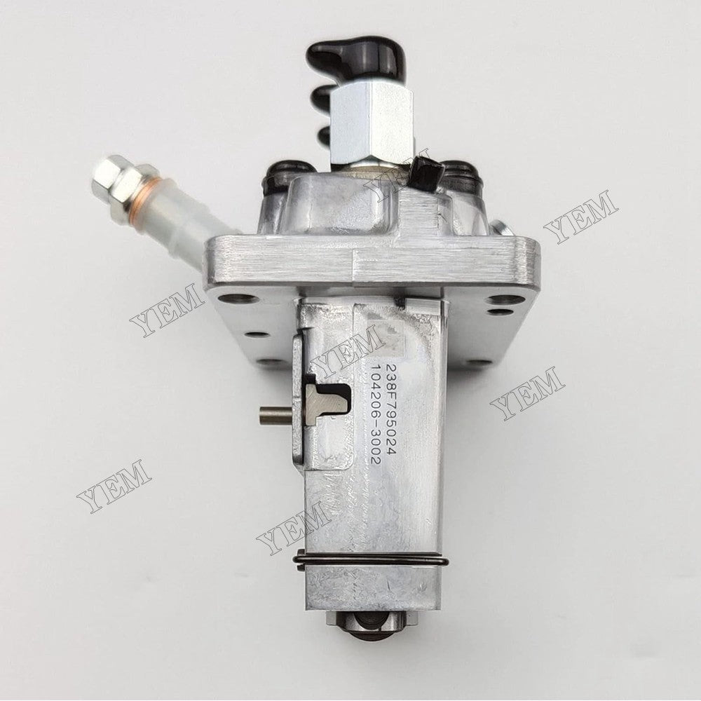 For Kubota Engine 05 Series D905 D1005 D1105 D1305 Fuel Injection Pump 16030-51010 For Kubota