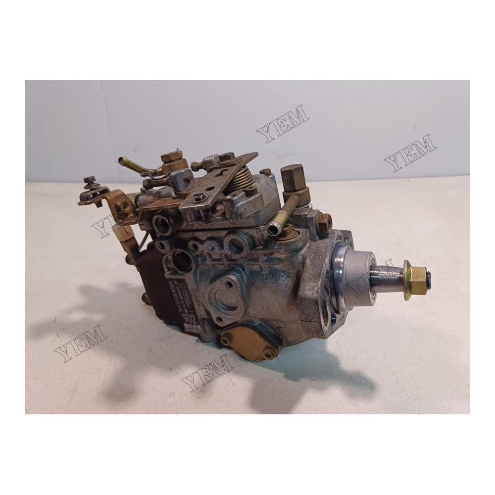 For Briggs & Stratton Horizontal Engine 582447-0125-A1 582447-0125-E2 582447-0131-E2 582447-0225-E2 582447-0231-E2 Fuel Injection Pump 825299 22100-87806 For Briggs