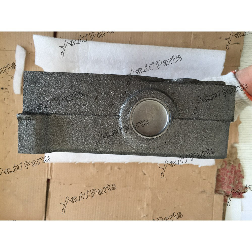 L2000 ENGINE CYLINDER HEAD FOR KUBOTA DIESEL ENGINE PARTS For Kubota