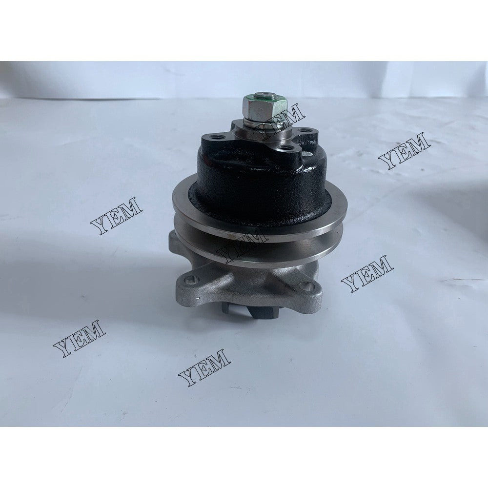 KUBOTA M4050 WATER PUMP 15606-73030 15611-73032 For Kubota