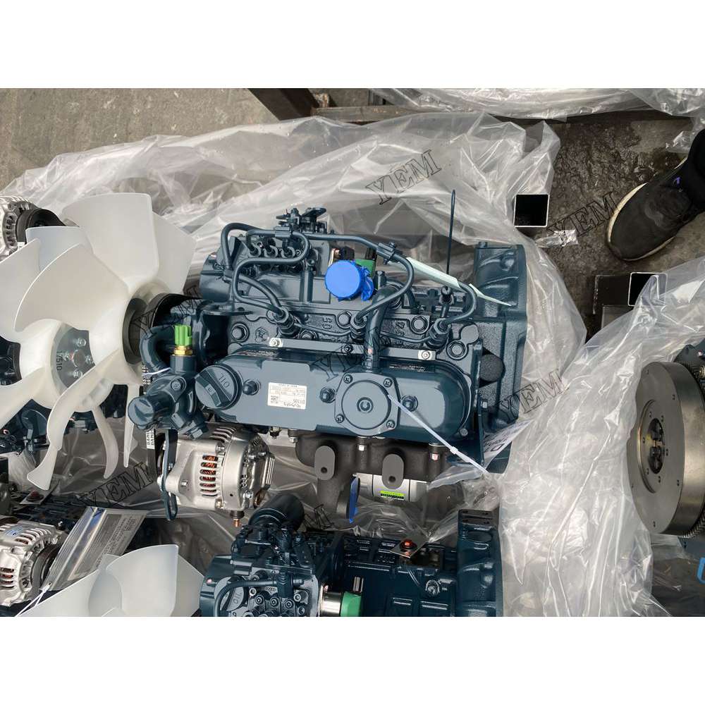 For Kubota Engine D1105 Complete engine assembly 2200 rpm 14.0kw Serial Number: 788-791 For Kubota