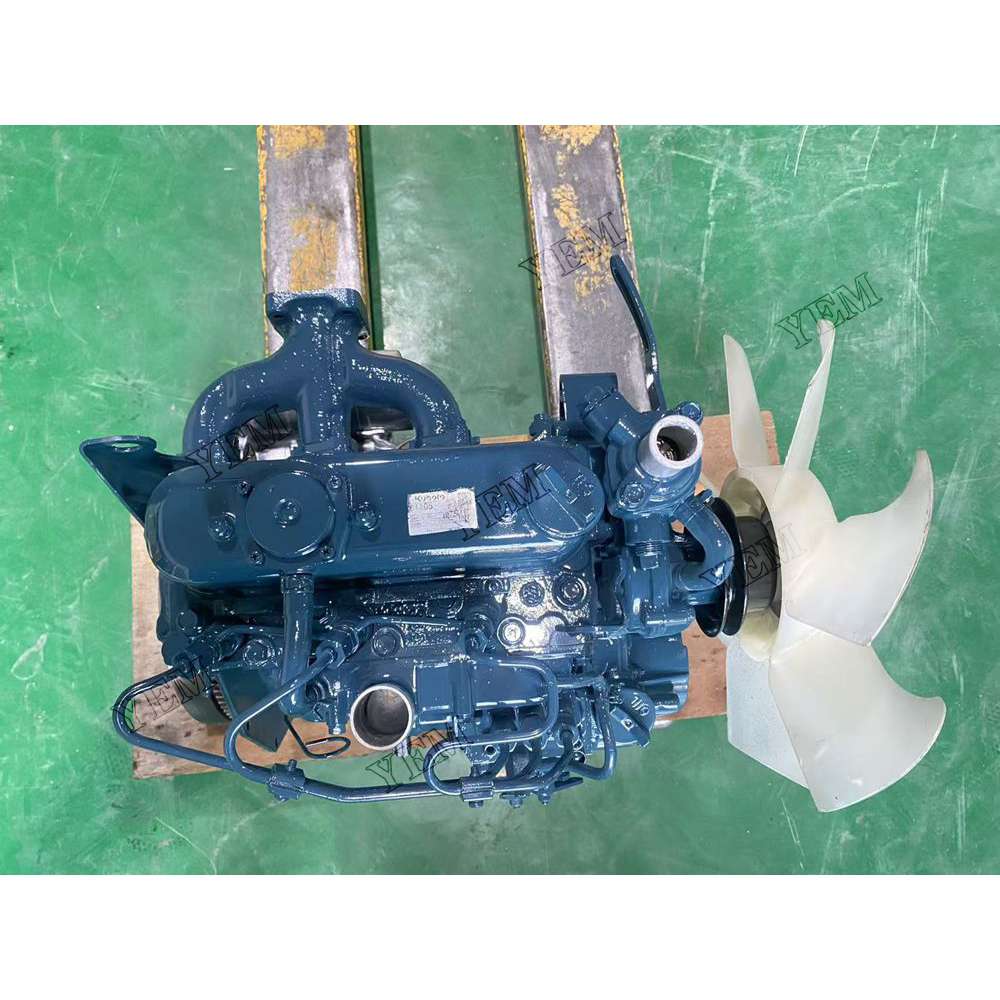 For Kubota Engine D1105 Complete engine assembly 2200 rpm 14.2kw Serial Number: 1DJ2441