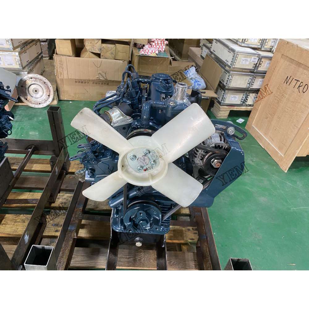 For Kubota Engine D902 Complete engine assembly 3200 rpm 16.1kw Serial Number: 4GJ4038 For Kubota