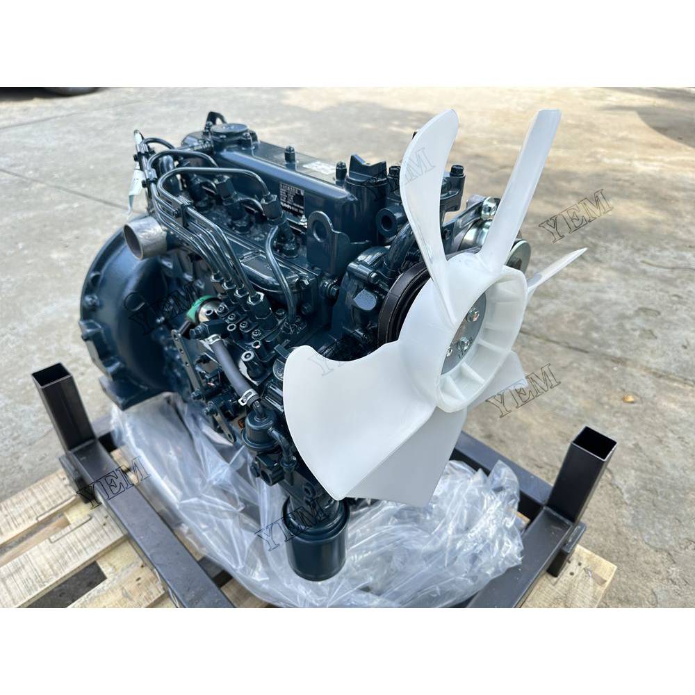 For Kubota Engine V1305 V1305-ES01 Complete engine assembly 3000 rpm 22.7kw Serial Number: 1G996-21000 For Kubota