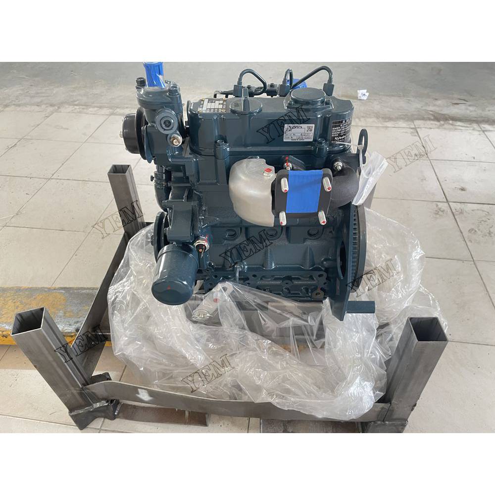 For Kubota Engine D782-ET02 Complete engine assembly 3000 rpm 12.7kw Serial Number: 4LQ2357 For Kubota