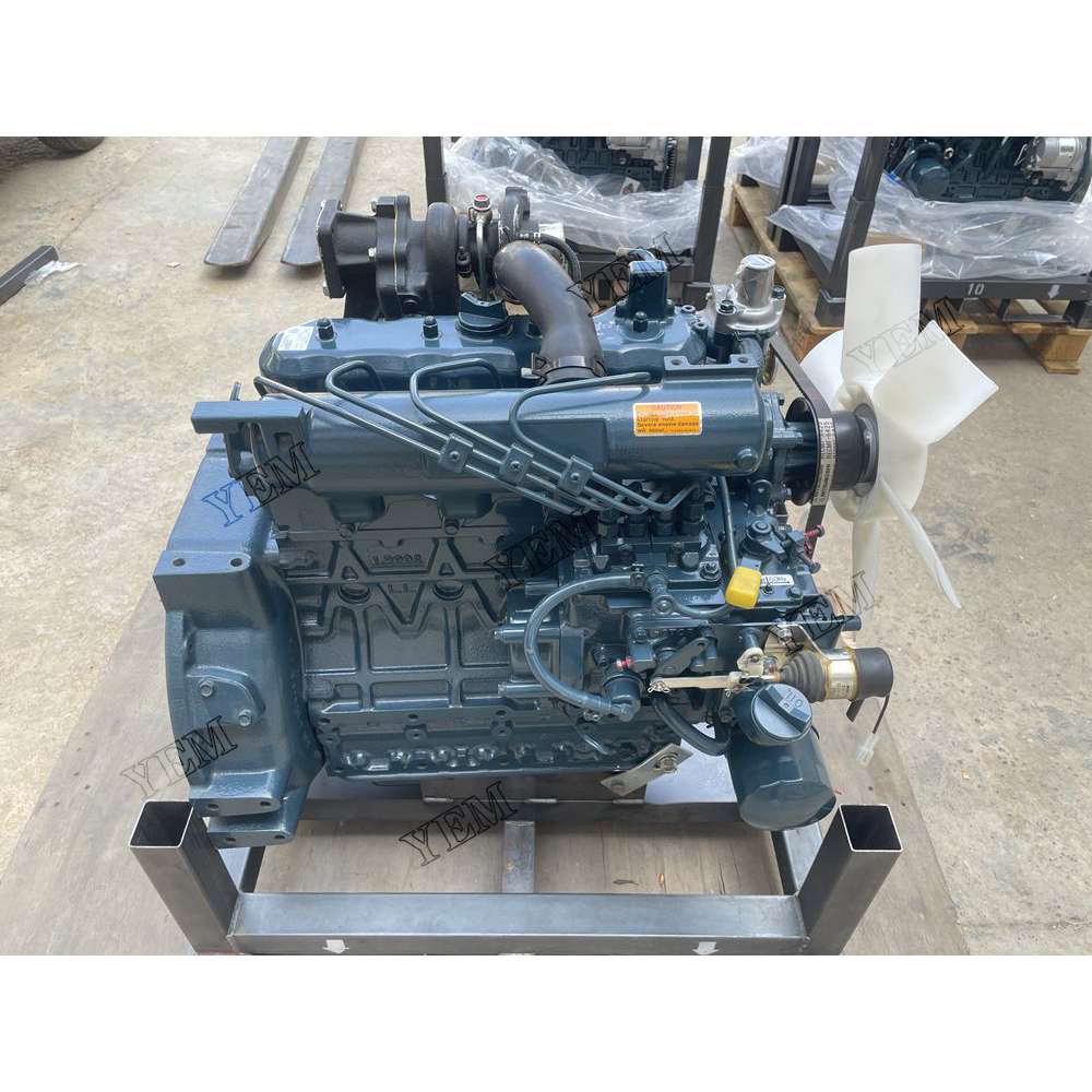 For Kubota Engine V2003-T-BG-EU2 Complete engine assembly 1800 rpm 30.1kw Serial Number: 7JE4363 For Kubota