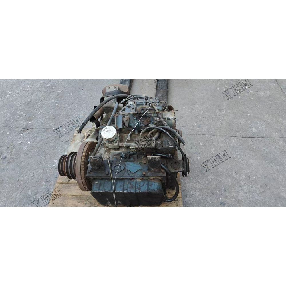 For Kubota Engine V3300-DI Complete engine assembly Serial Number: 4EOO28 For Kubota