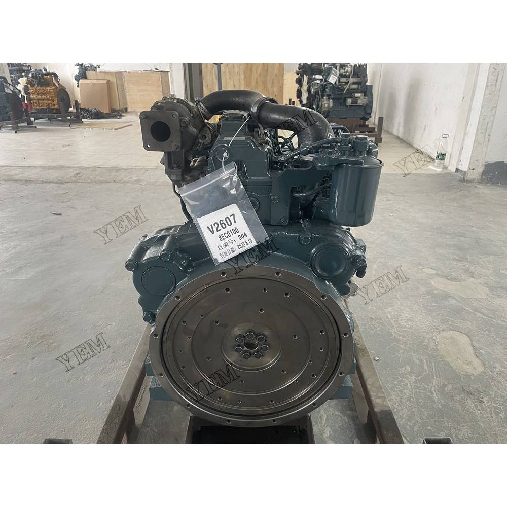 For Kubota Engine V2607-T Complete engine assembly 2000 rpm 43kw Serial Number: 8EC0100 For Kubota