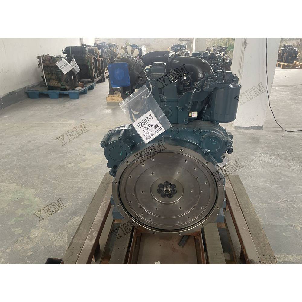 For Kubota Engine V2607-T Complete engine assembly 2000 rpm 42.4kw Serial Number: CJU0109 For Kubota