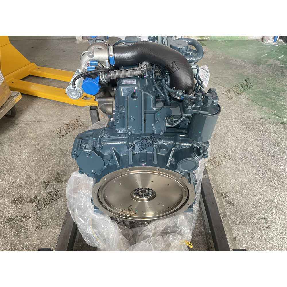 For Kubota Engine V3307-DI-T-ET02 Complete engine assembly 2600 rpm 54.6kw Serial Number: CPE1519 For Kubota