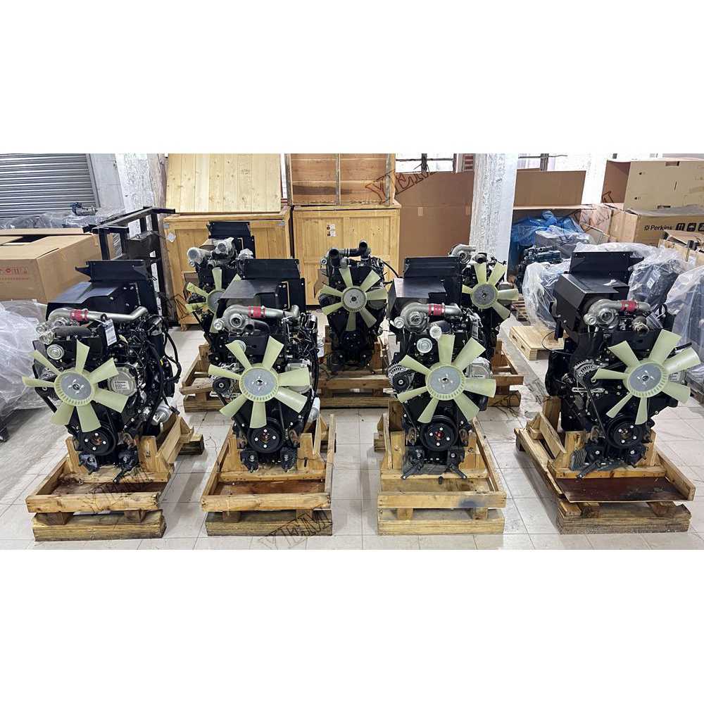 For Perkins Engine 1104D-44T Complete engine assembly 2200 rpm 72.5kw Serial Number: 557-560 For Perkins
