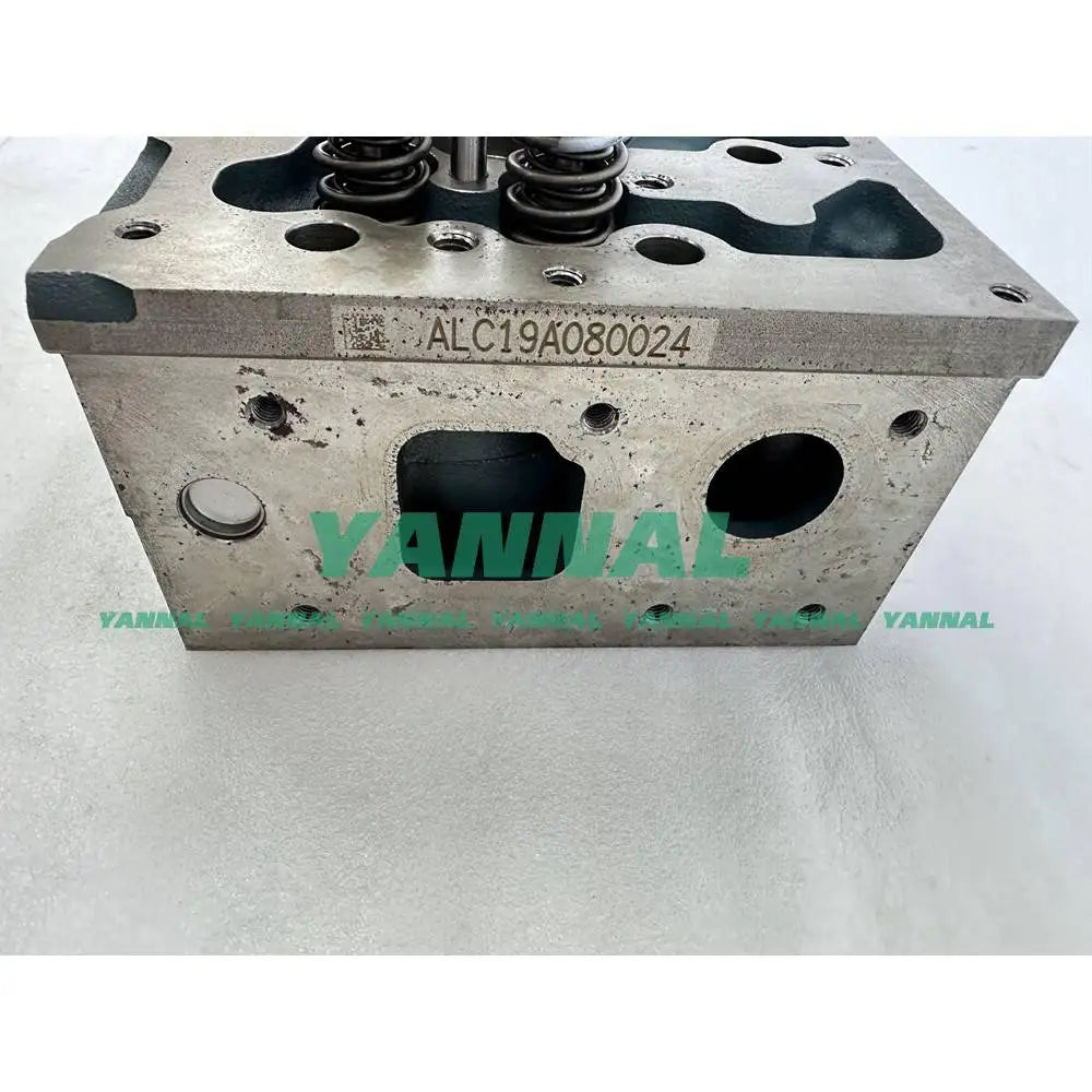 Engine DL08 Cylinder Head Assy For Doosan Diesel engine spare parts For Yanmar