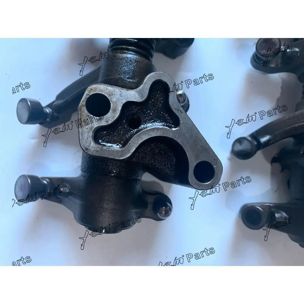 Engine DL08 Rocker Arm Assy For Doosan Diesel engine spare parts For Yanmar