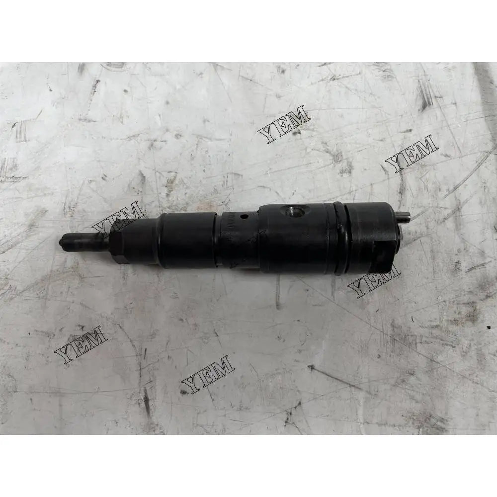 Engine D934T S Injector For Liebherr 10115854 Diesel engine spare parts