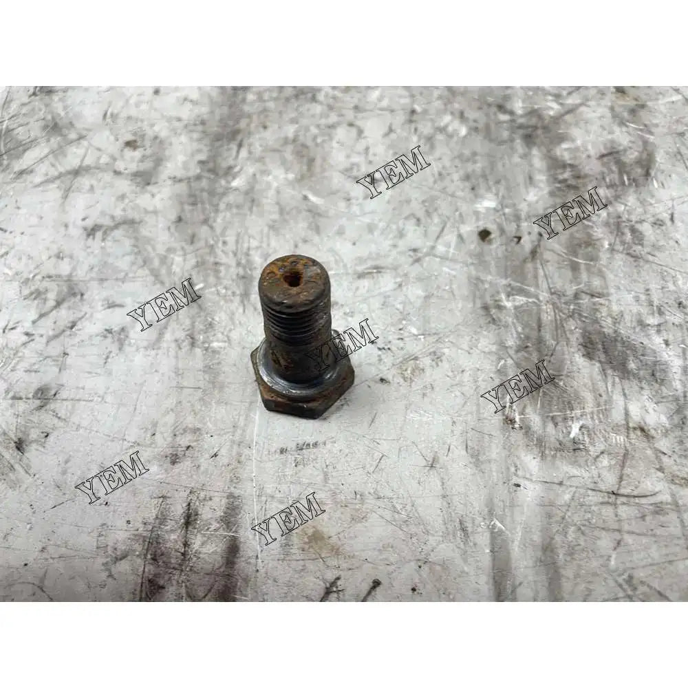 Engine 9080466 For Liebherr Cylinder head water pipe screw D934T S Engine Parts For Yanmar