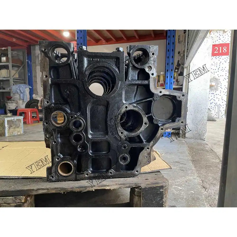 Engine D934T S Cylinder Block For Liebherr 9073743 Diesel engine spare parts For Yanmar