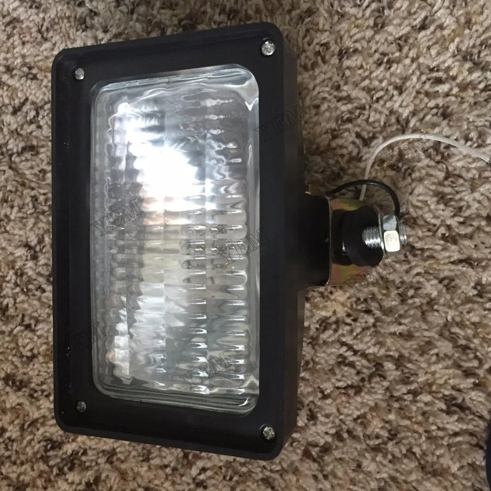 For Hitachi Excavator EX200 EX200-2 EX200-3 EX120-2 65W Lamp Head Light 4173487 4189524