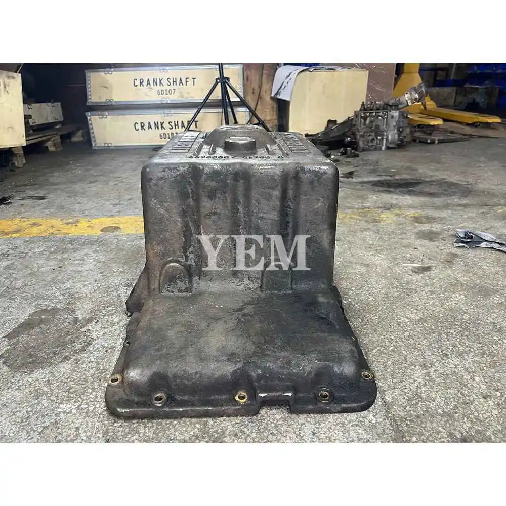 Engine D924T Oil Pan For Liebherr Diesel engine spare parts For Yanmar