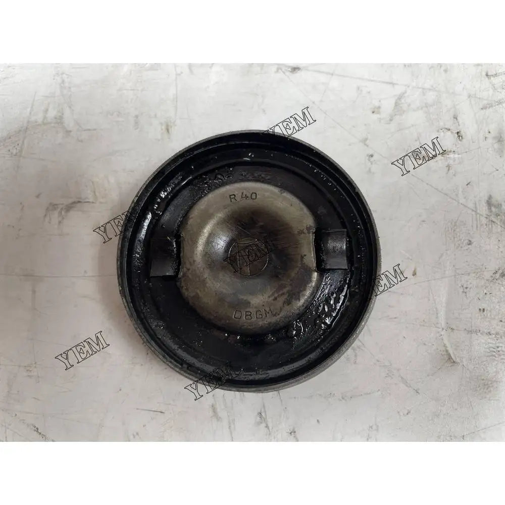 D934T S For Liebherr 10119030 Oil filler cap Engine Spare Parts