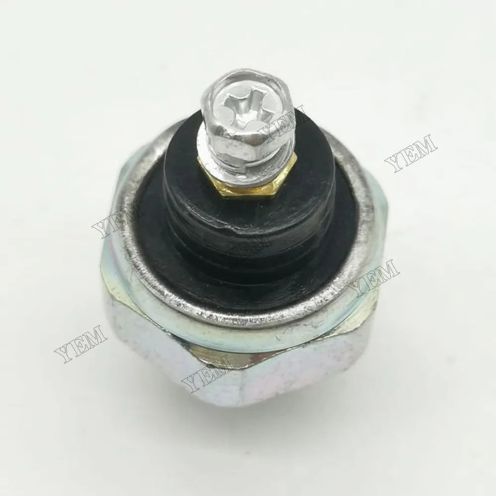 For Kubota Engine V1702 Tractor B5100D-P L185DT L225 L245F L305F L345 L405 M4050 M4500DT Oil Pressure Switch 15221-39010 15221-39016 15221-39012