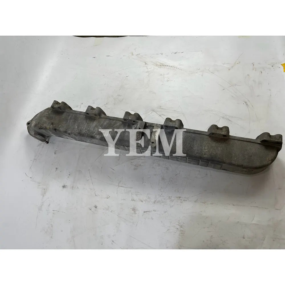 9888193 Intake Manifold For Liebherr D926T For Yanmar