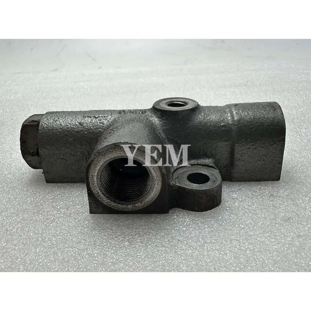 For Yanmar Oil bypass valve 4T95LT-GN 121952-39800 Engine Parts For Yanmar