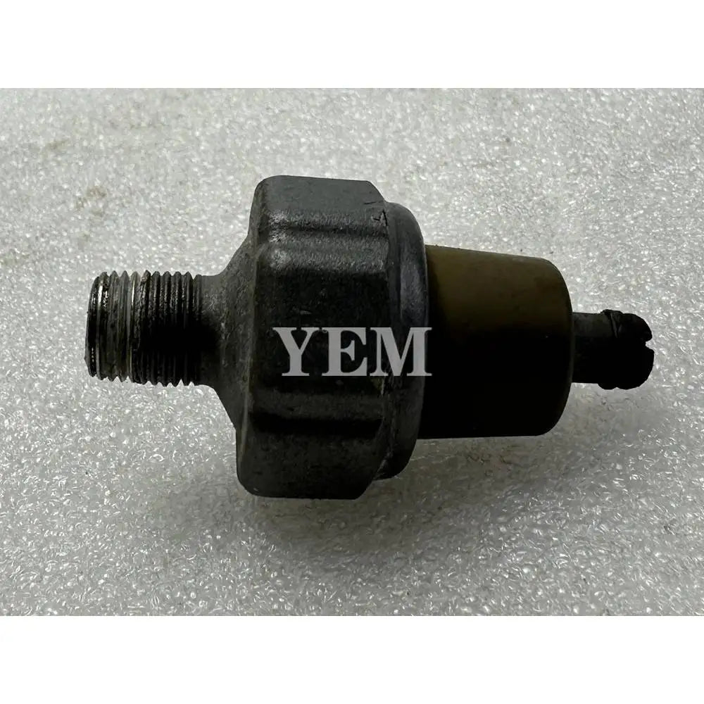 For Yanmar Oil pressure sensor 4T95LT-GN 121250-39450 Engine Parts For Yanmar