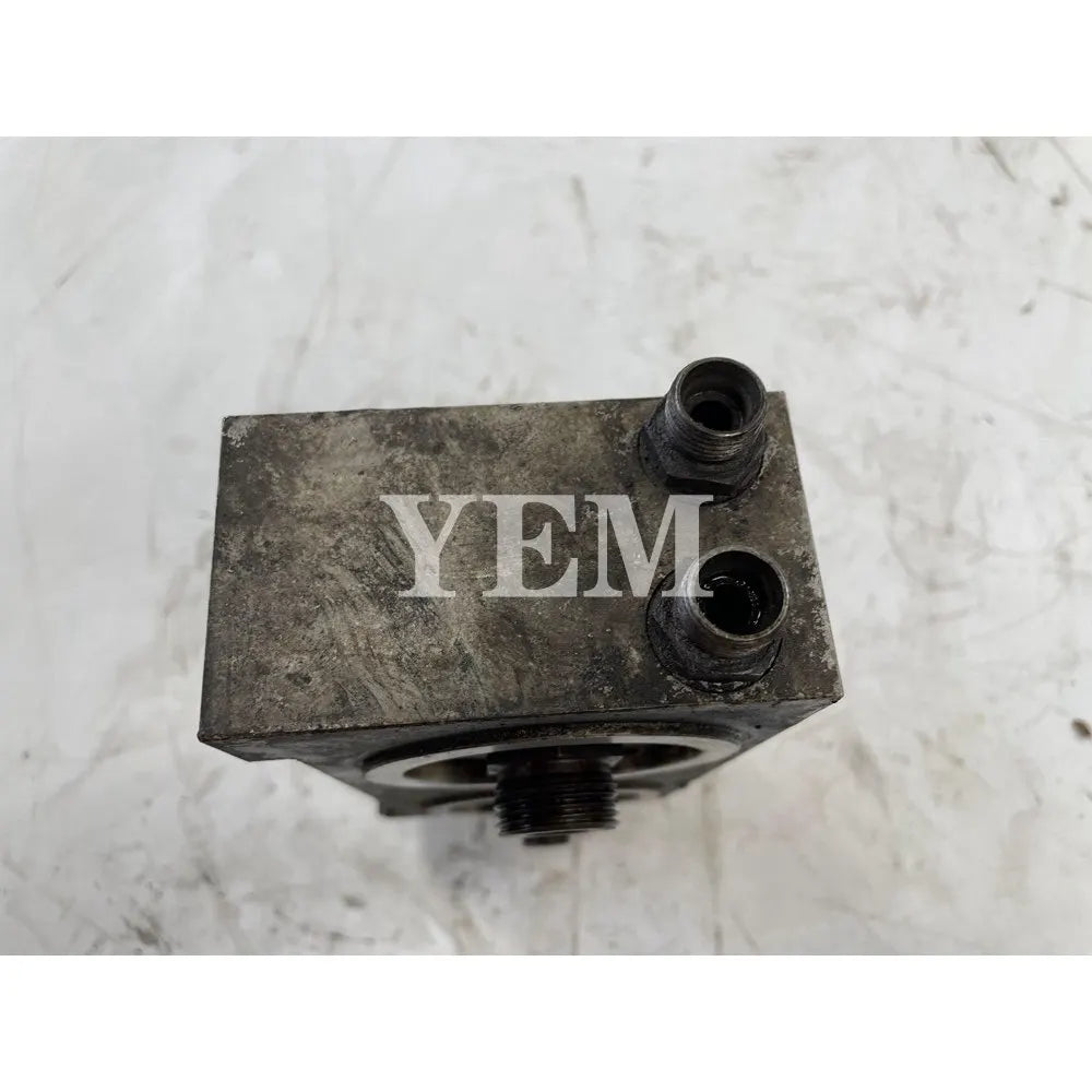9885358 Oil Filter Seat For Liebherr D926T For Yanmar