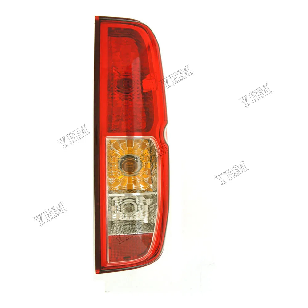 For Nissan Frontier 2005-2010 Left and Right Tail Light 26550-EA825 26555-EA825