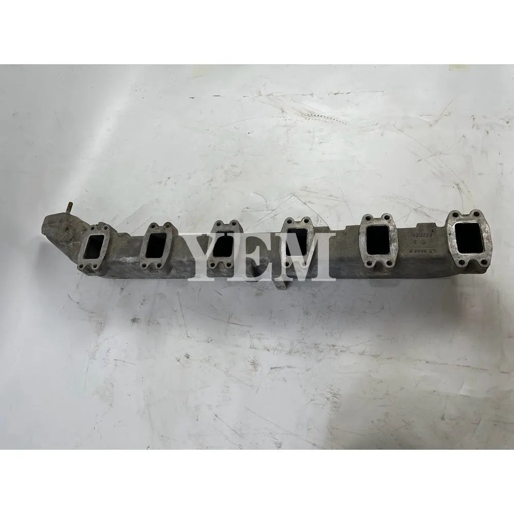9888193 Intake Manifold For Liebherr D926T