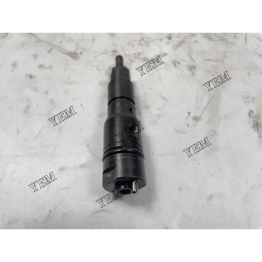 Engine D934T S Injector For Liebherr 10115854 Diesel engine spare parts For Yanmar