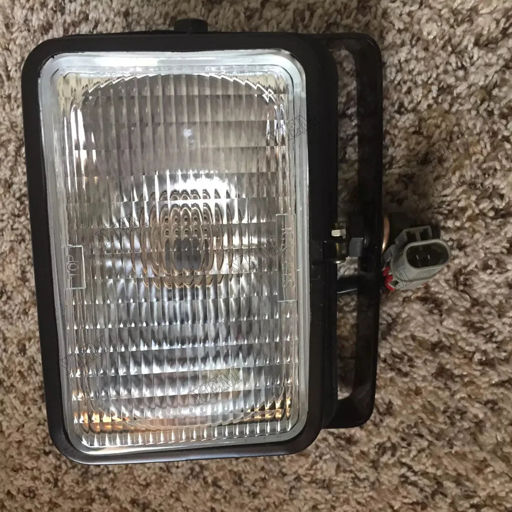 For Doosan Daewoo Excavator DH220-5 DH225-7 DH220-7 DH220-5 24V 70W Head Lamp 2534-1160 For Daewoo