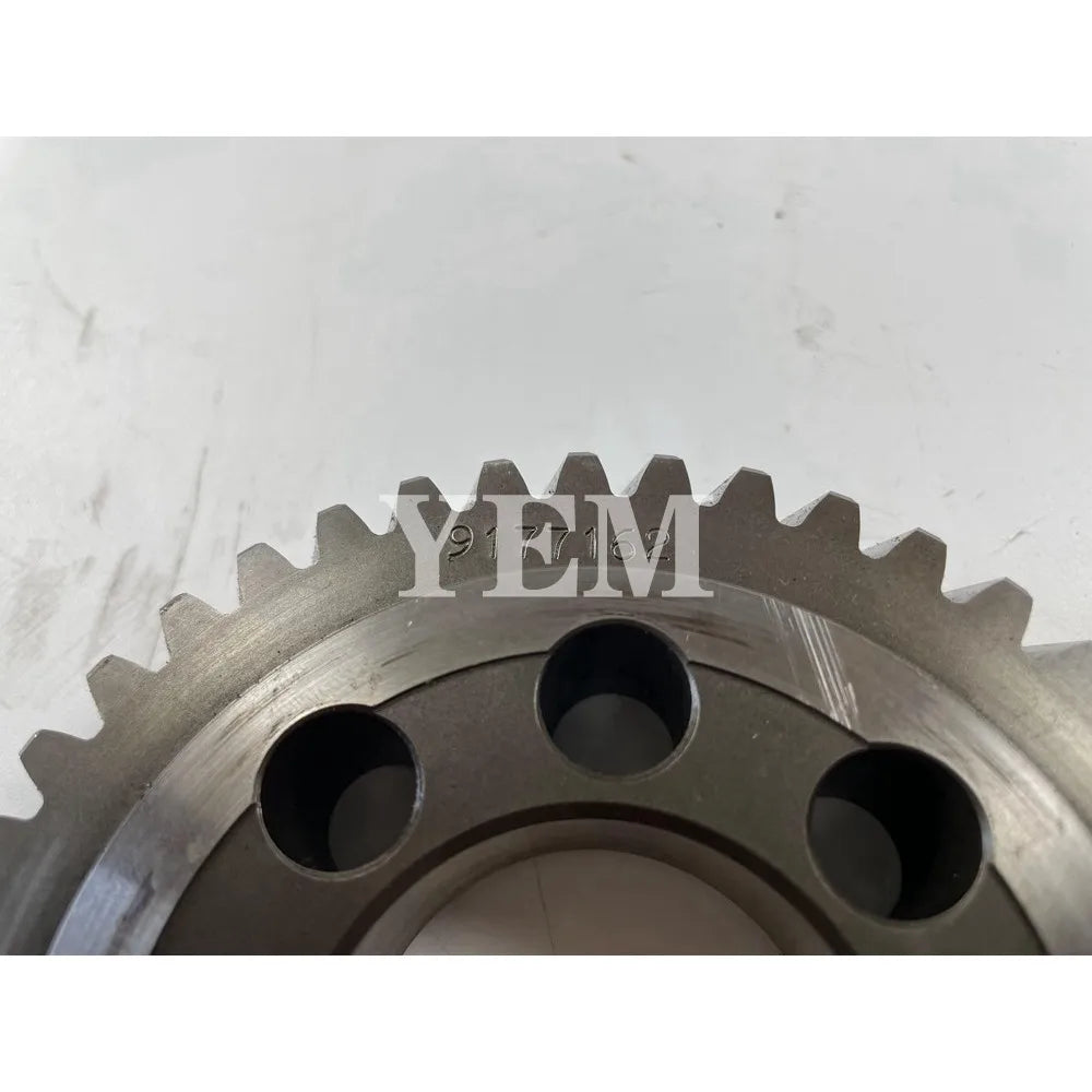 Engine 9177162 For Liebherr Oil pump drive gear D926T Engine Parts For Yanmar