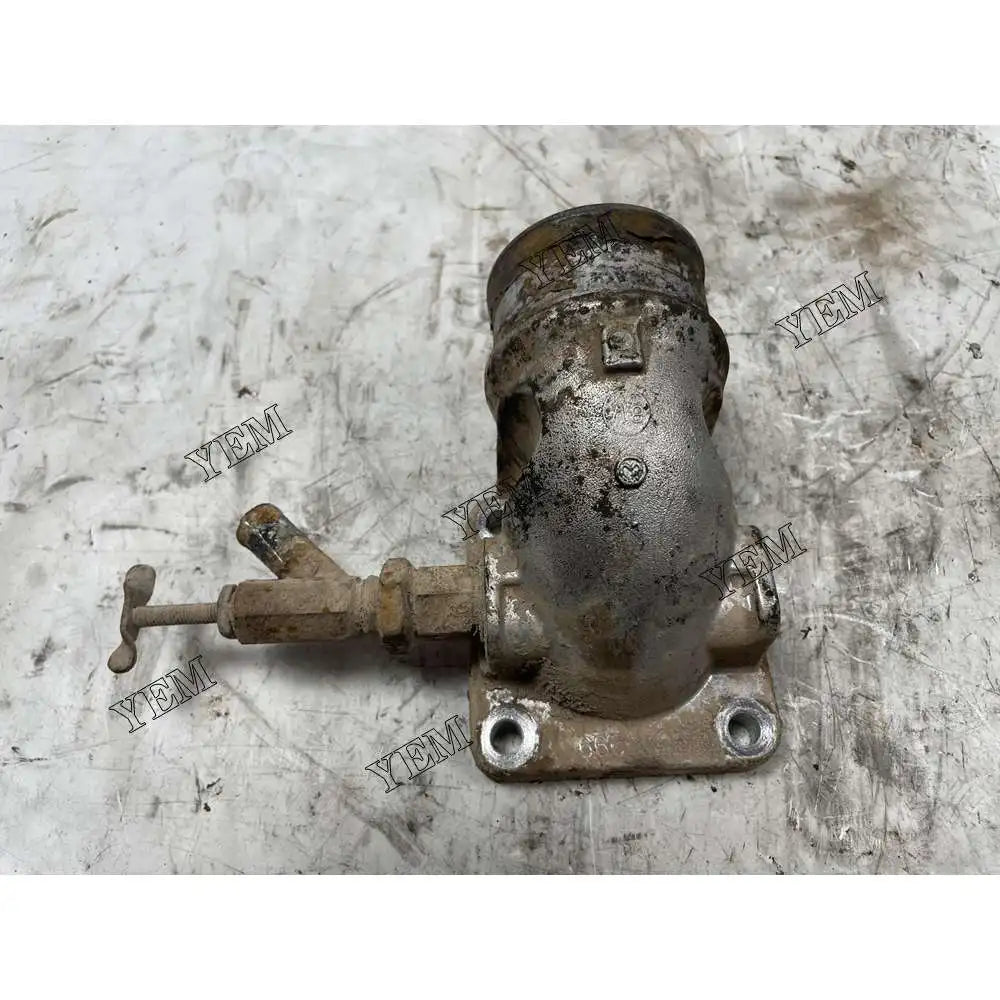 Engine 10120000 For Liebherr Thermostat seat water outlet D934T S Engine Parts For Yanmar