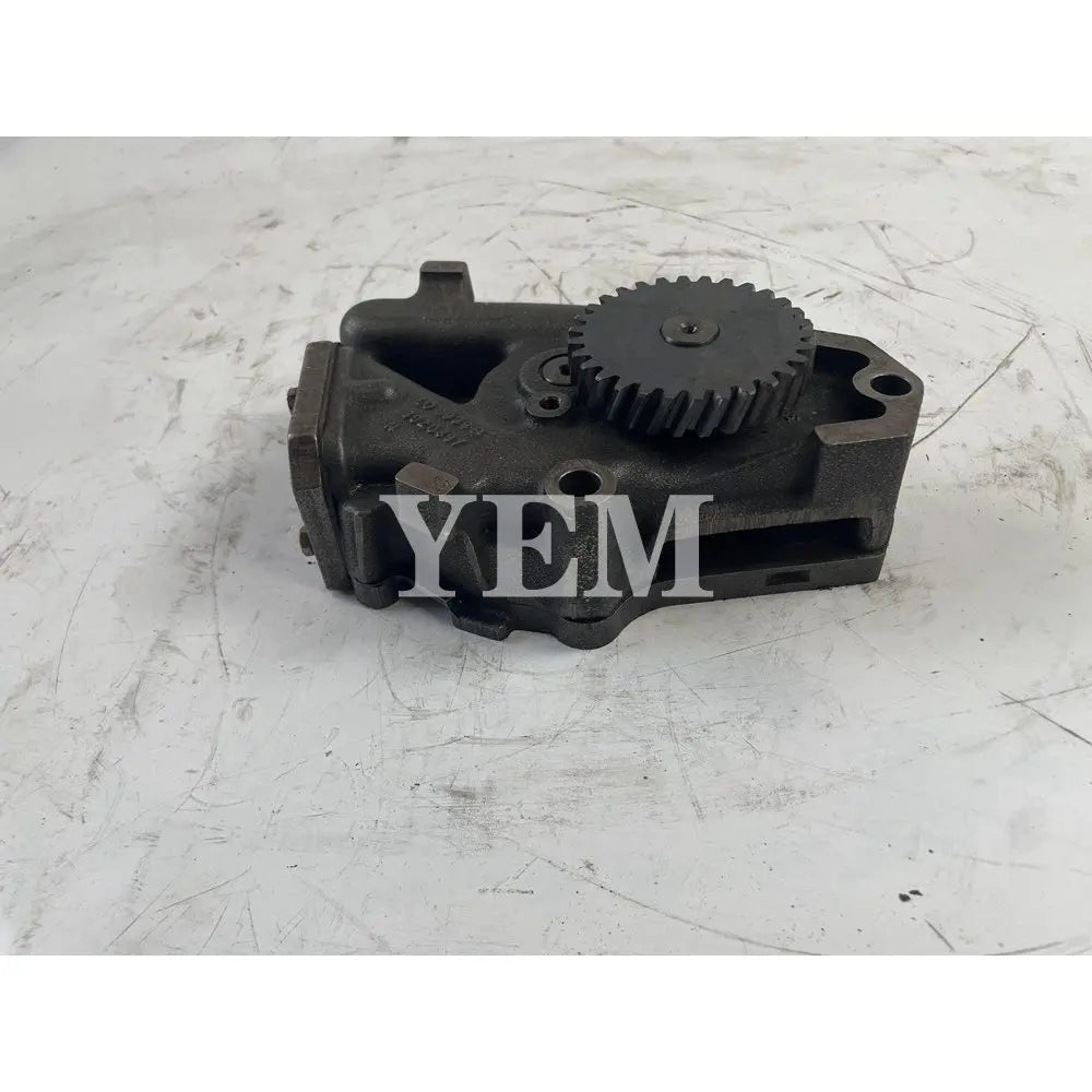 Engine 9889750 For Liebherr Oil return pump D926T Engine Parts For Yanmar