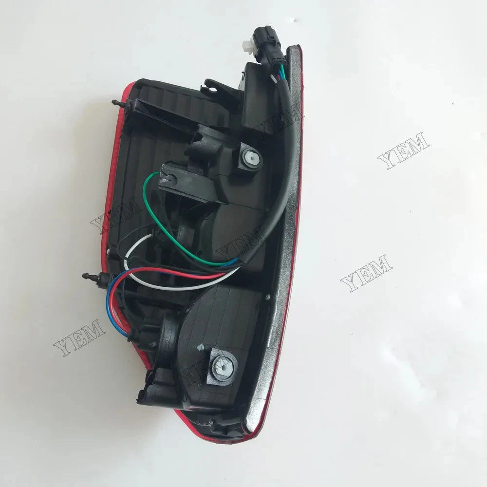 For Isuzu Truck D-MAX 02-05/06-08 Left & Right Taillight VC-DMAX-IS-106 For Isuzu