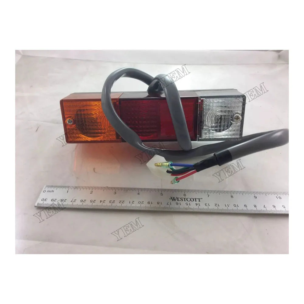 For Hyster Forklift H2.00-3.0ODX A466 H3.00DX2 A966 S25X H25XM H40XM H60XM Tail Light 2048268 For Hyster