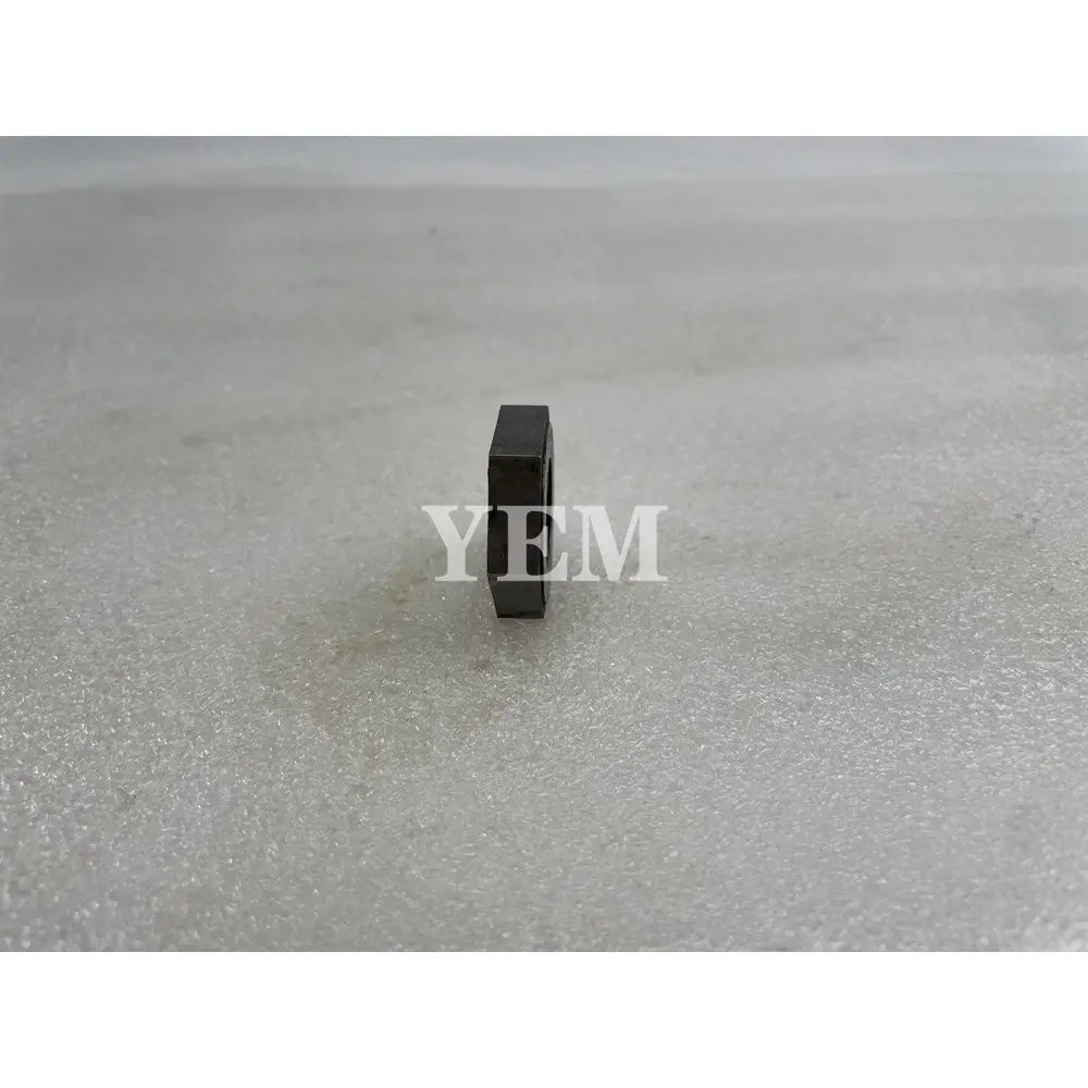Diesel pump shaft nut 3D84-1 For Komatsu 121450-14120 Diesel Engine For Yanmar